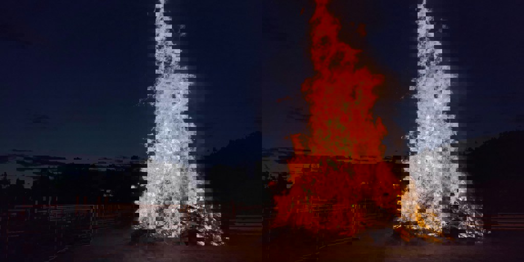 Olofsfors AB wishes everyone a Happy Walpurgis Night!